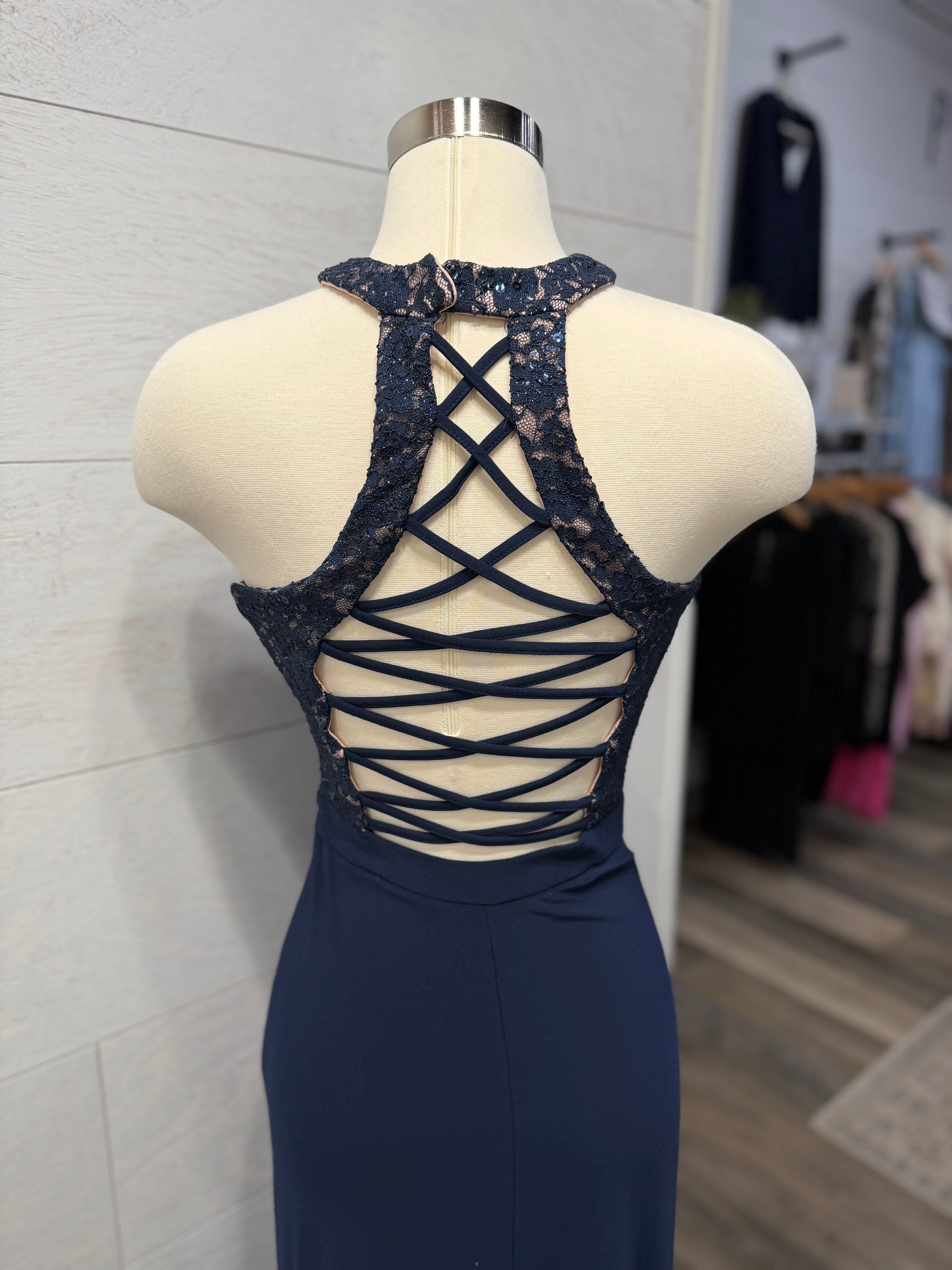 PROM #25 - Size: 1/2