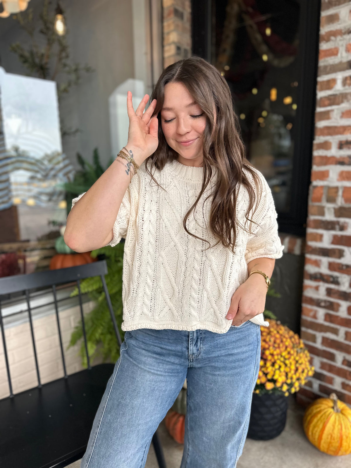 Cream Knit Short Sleeve Sweater