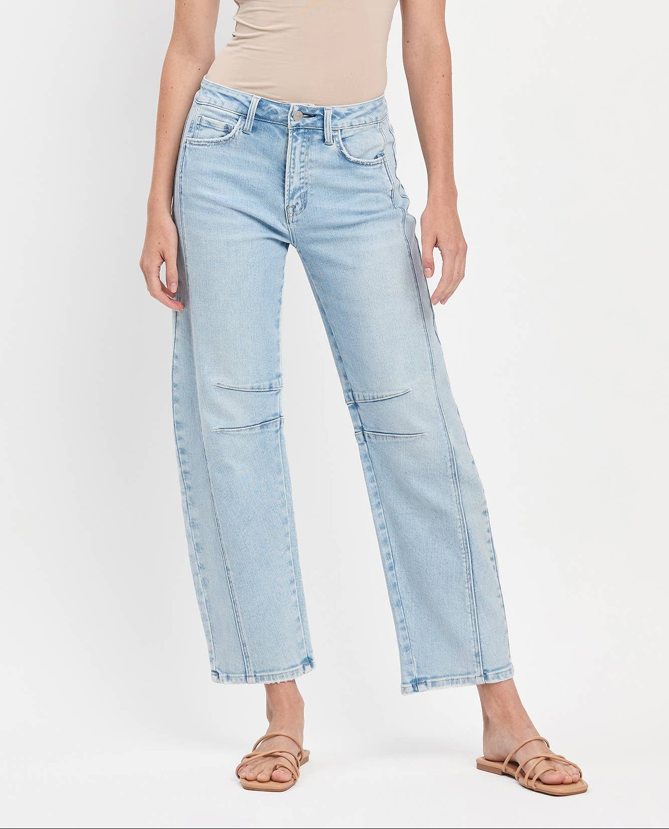 Hight Rise Light Wash Barrel Leg Jeans