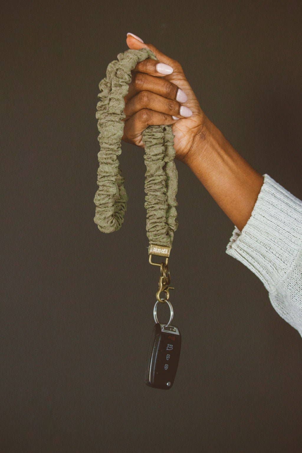 Crinkled Moss Lanyard