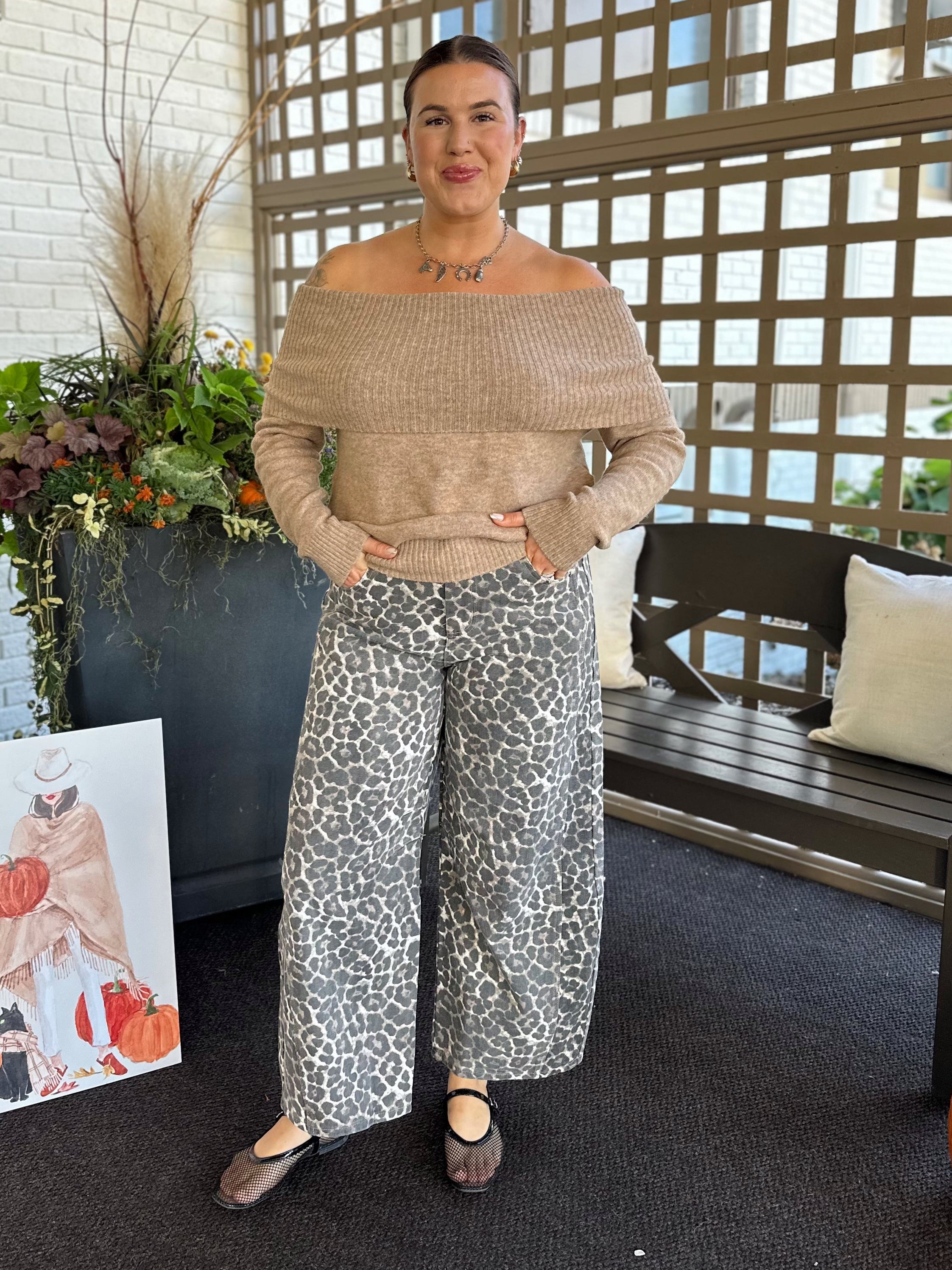 Leopard Printed Barrel Pants