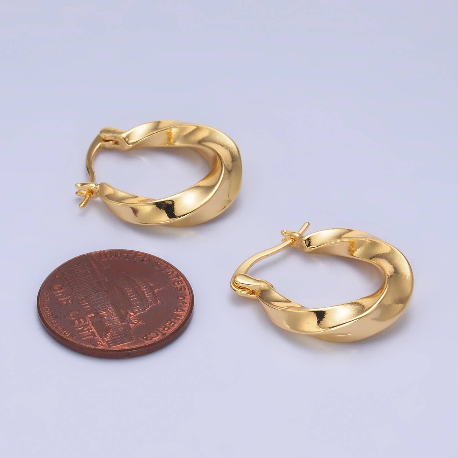 Twisted Gold Hoop