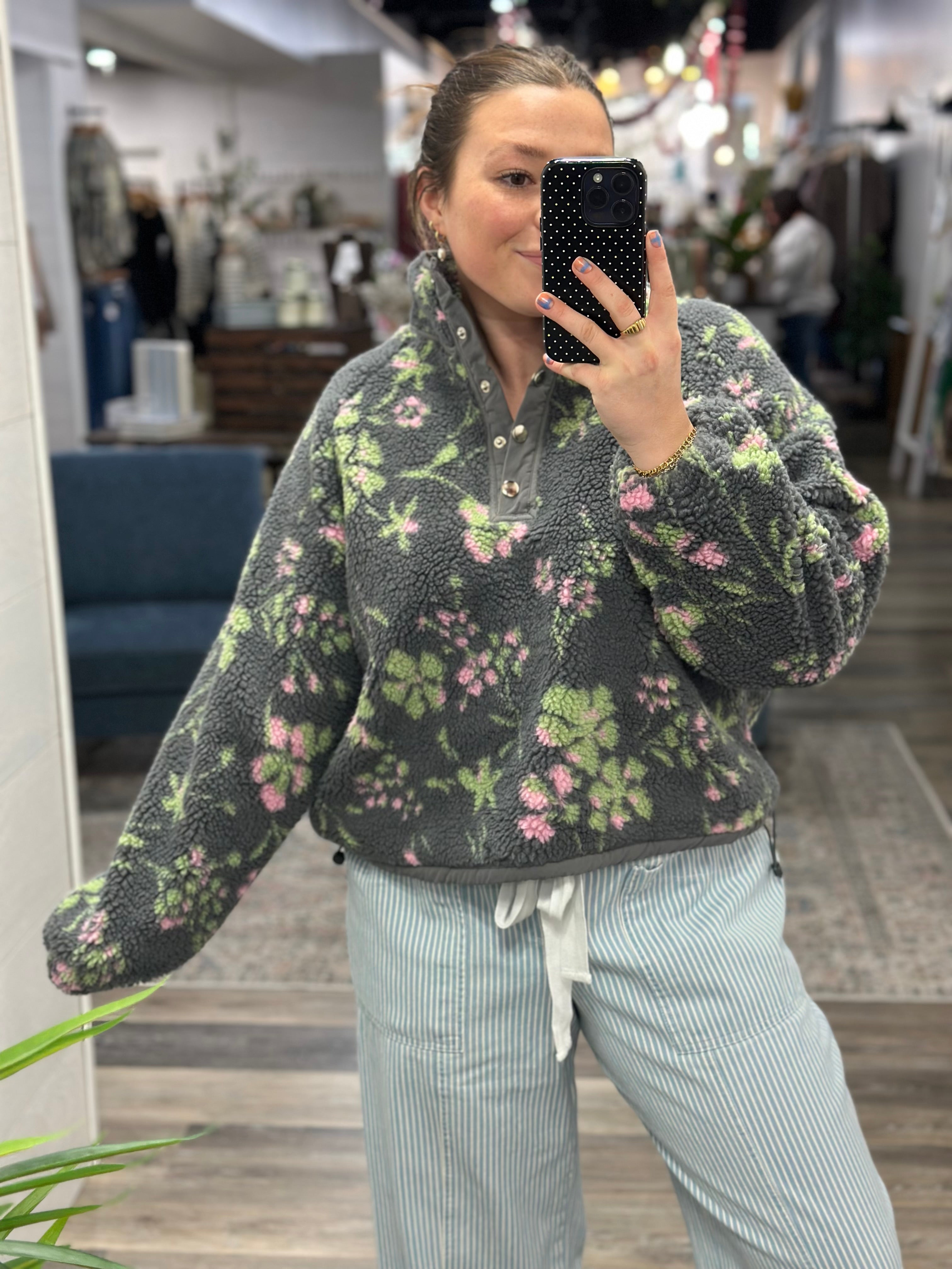 FLORAL SHERPA SNAP BUTTON PULLOVER - FINAL SALE