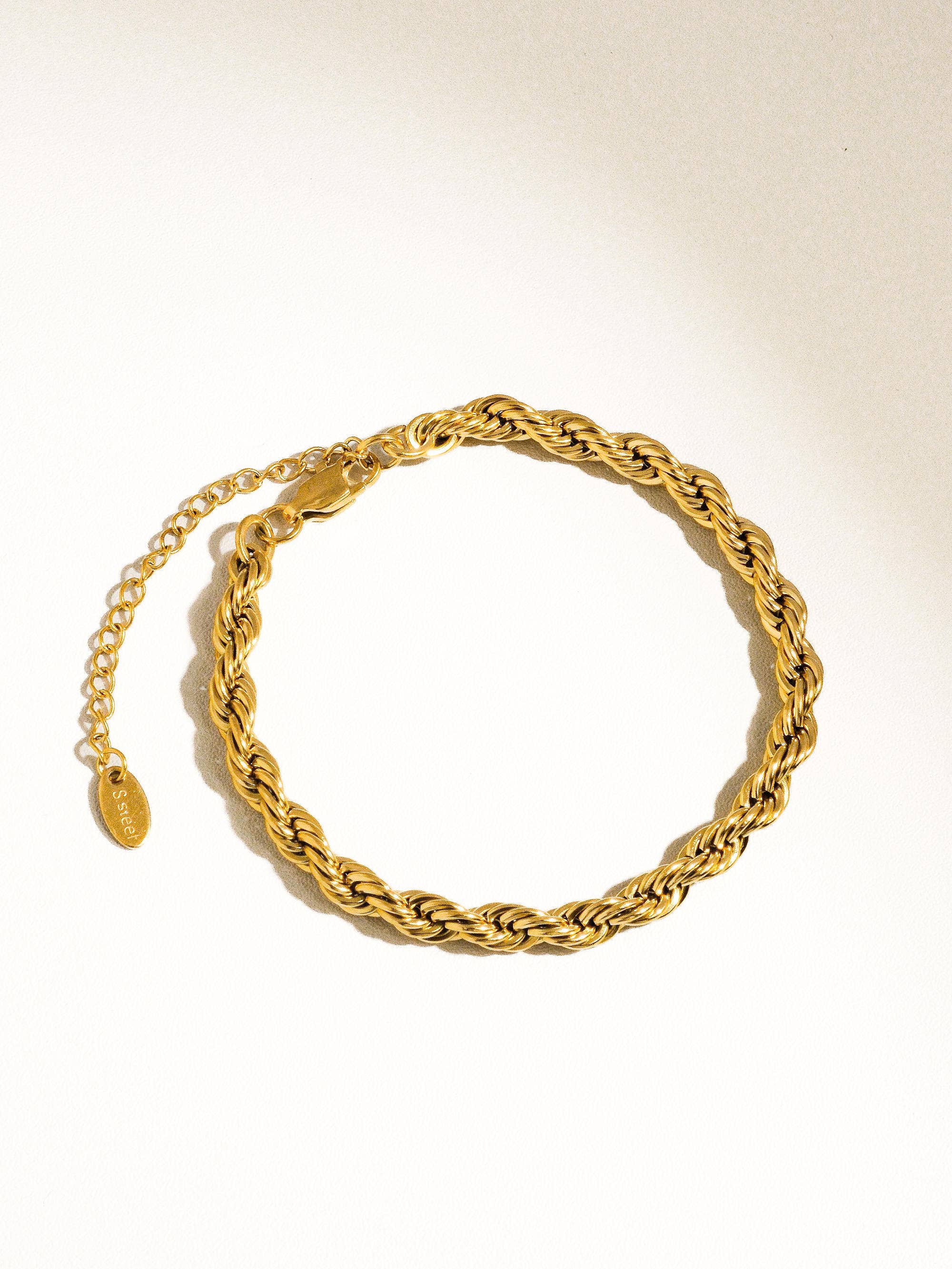 18K Gold Non-Tarnish Braided Stackable Bracelet