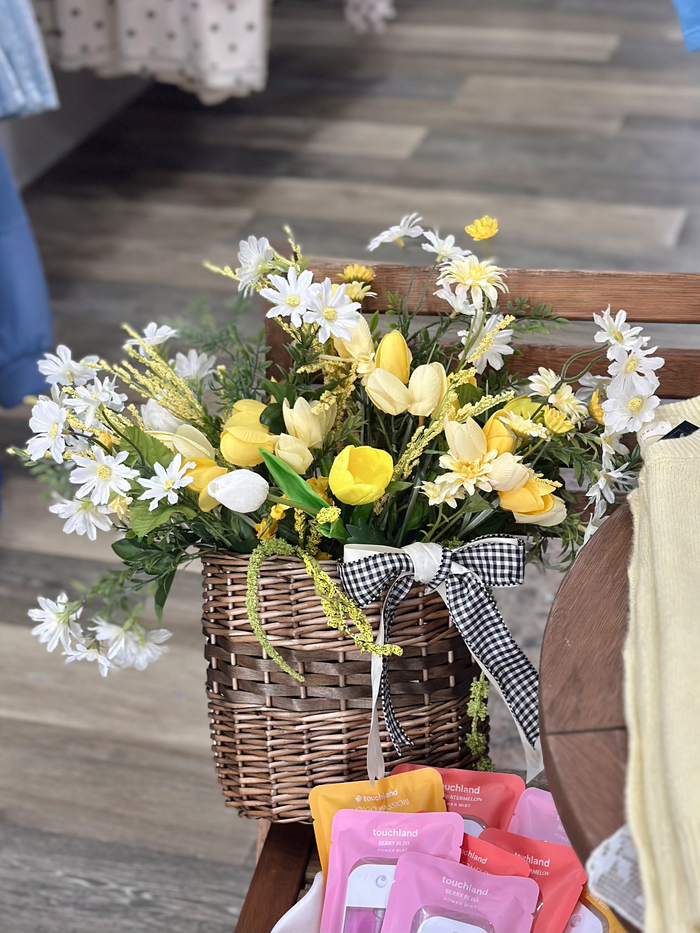 Hanging Floral Basket