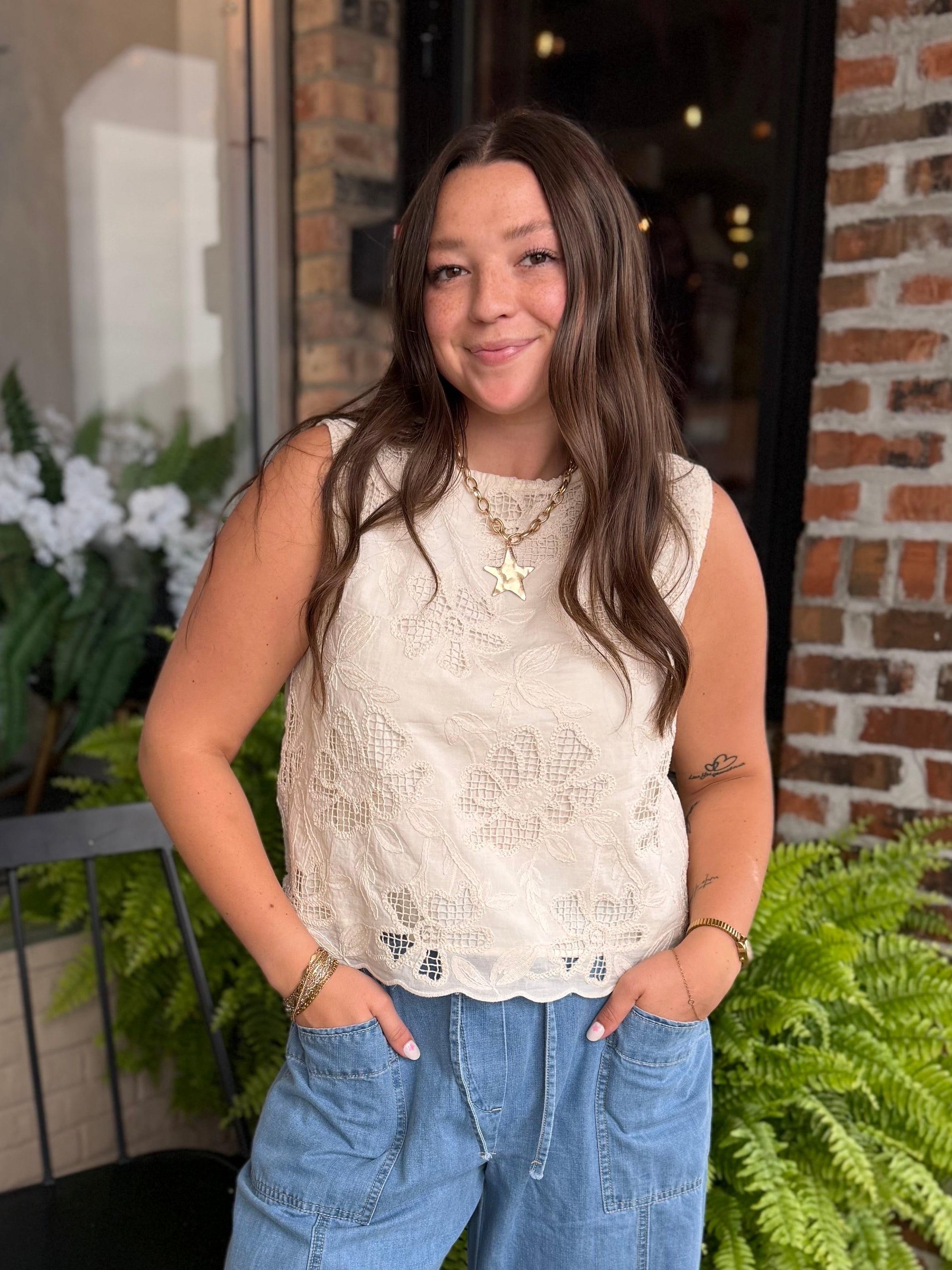Cream Scalloped Hem Top
