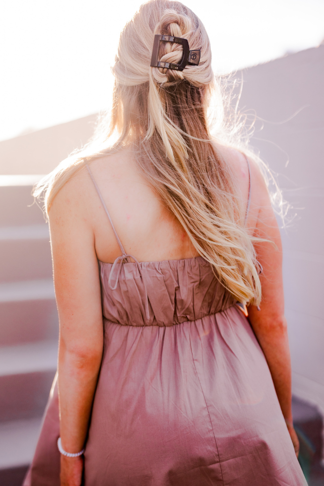 Square Flat Hair Clip | Med. | Jet Black