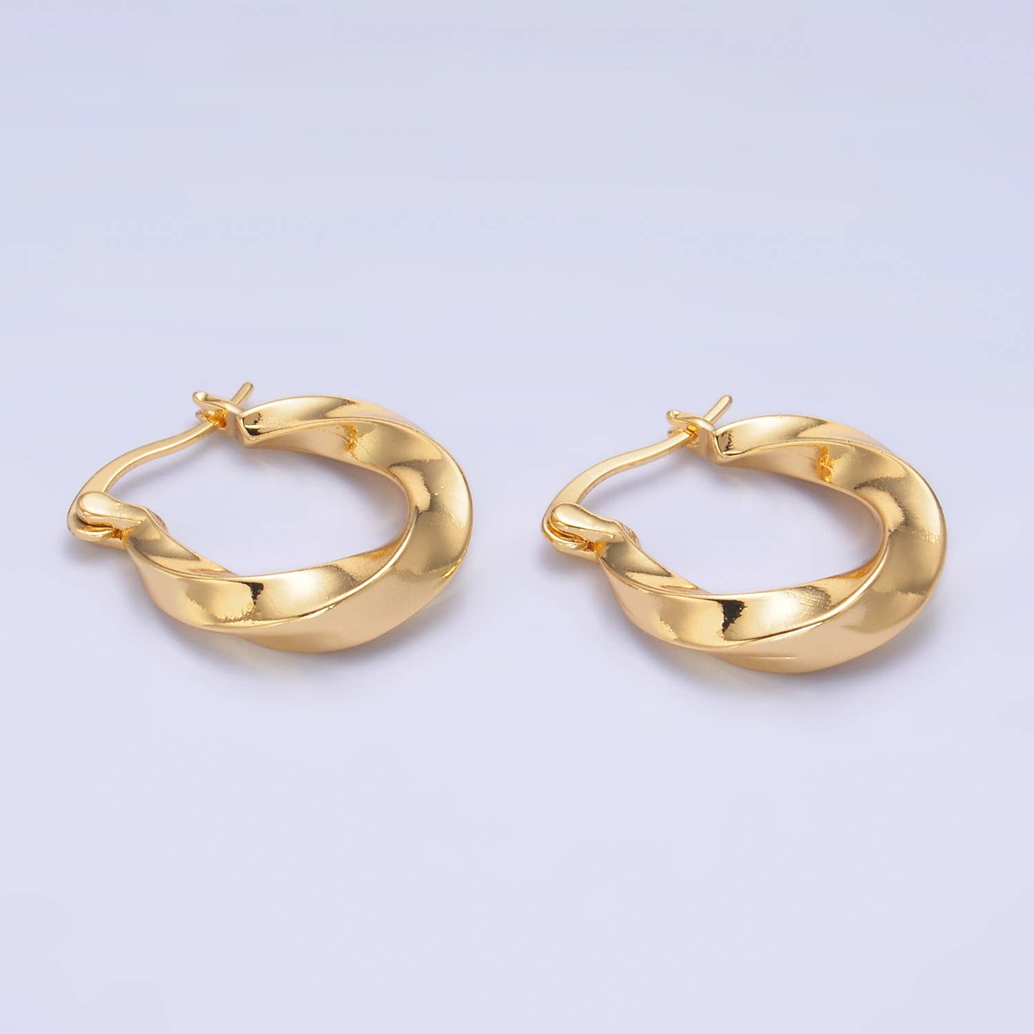 Twisted Gold Hoop
