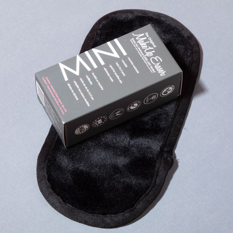 Mini Black MakeUp Eraser