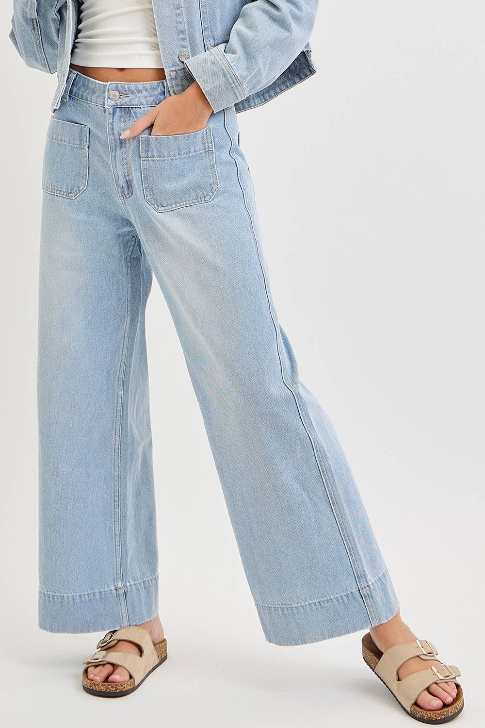 Light Wash Wide Leg Denim Jeans