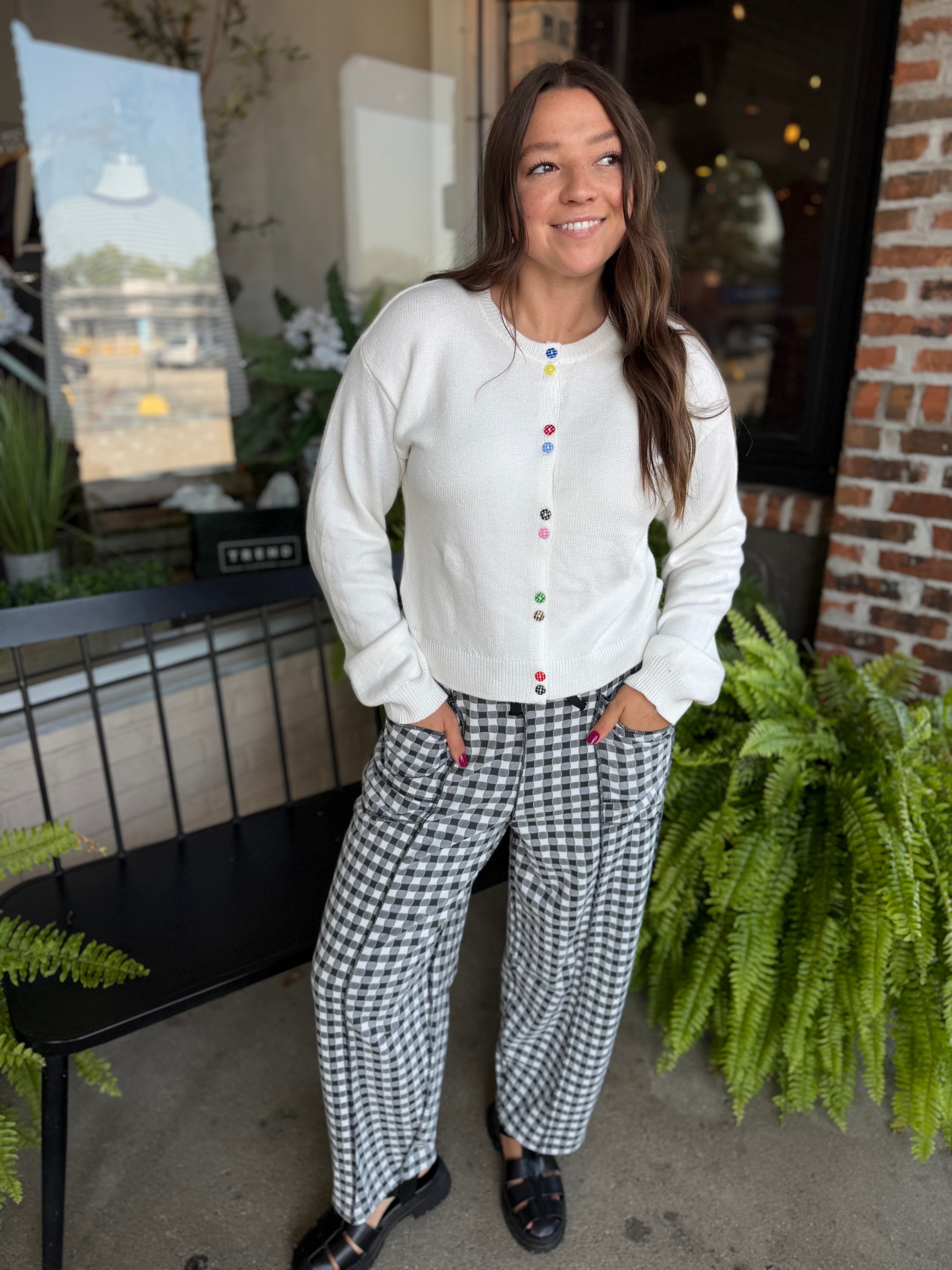 Ivory Long Sleeve Buttoned Cropped Cardigan
