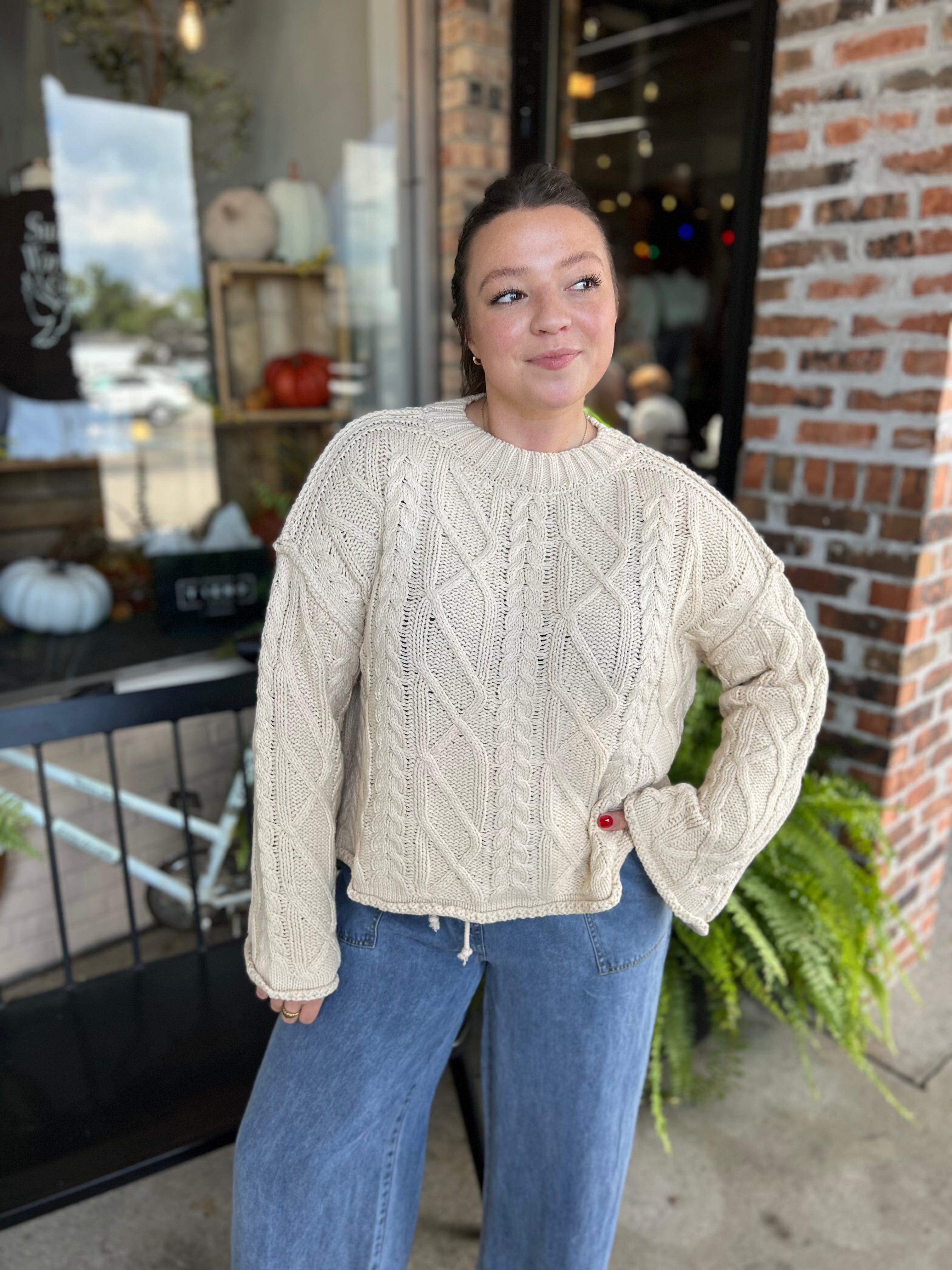 OVERSIZED CABLE KNIT SWEATER - FINAL SALE
