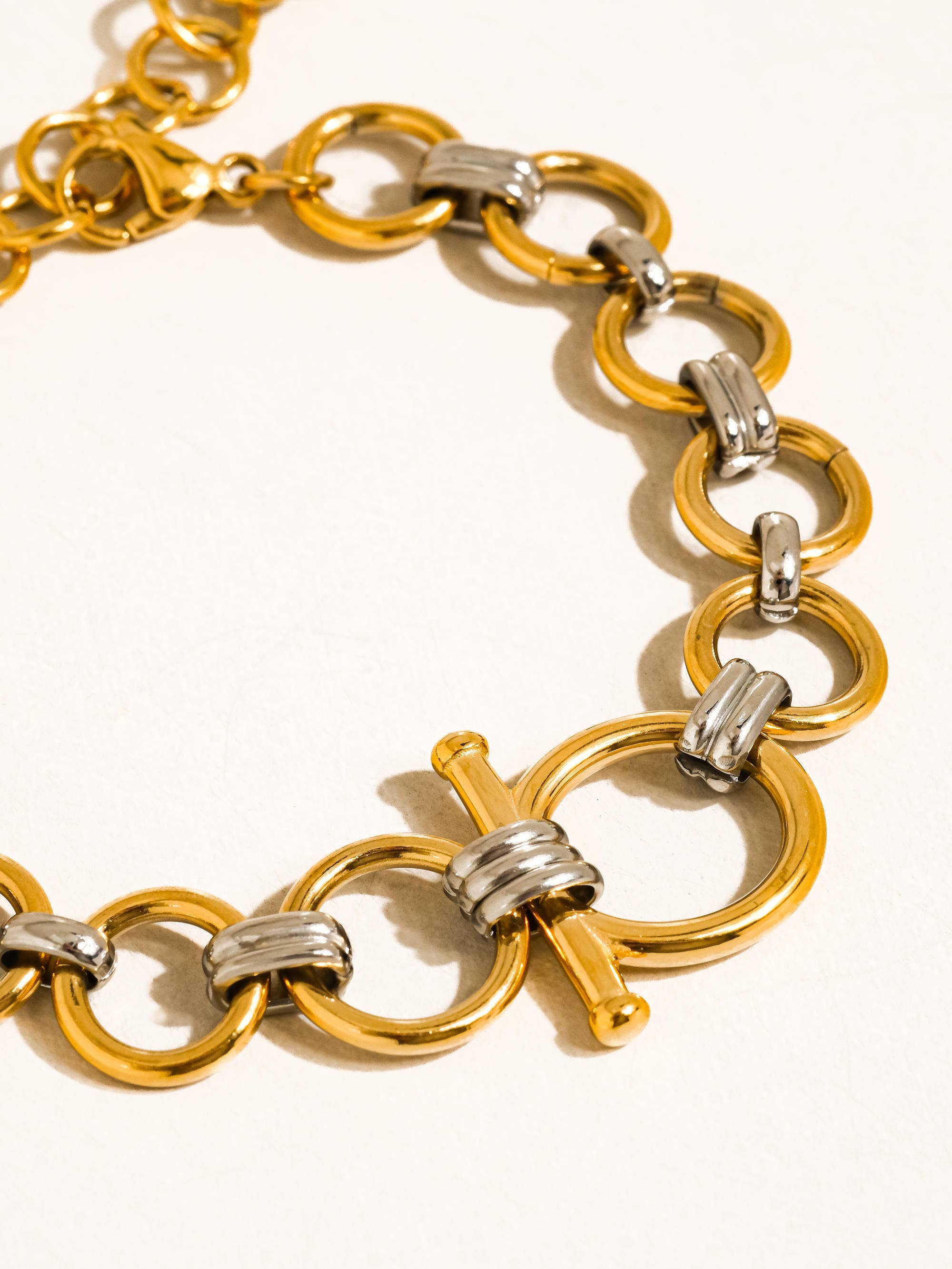 18K Gold Non-Tarnish Two-Tone Link Bracelet