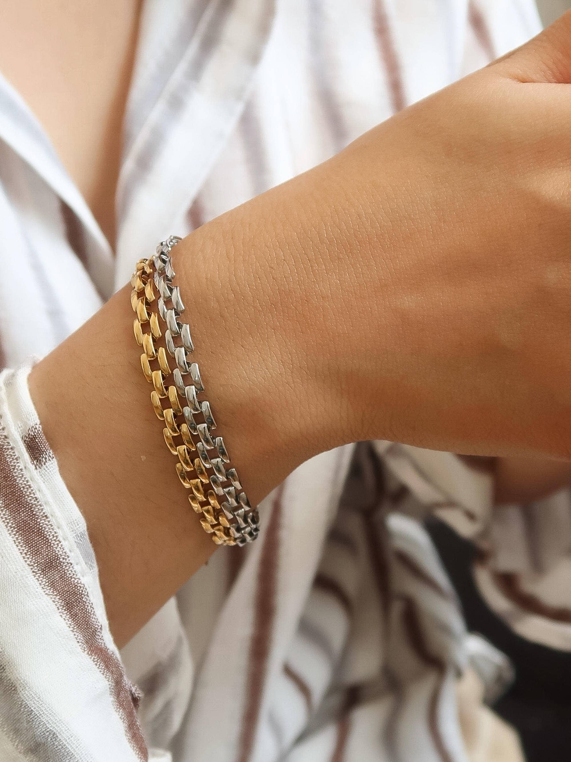 Silver 18K Non-Tarnish Flat Chain Bracelet