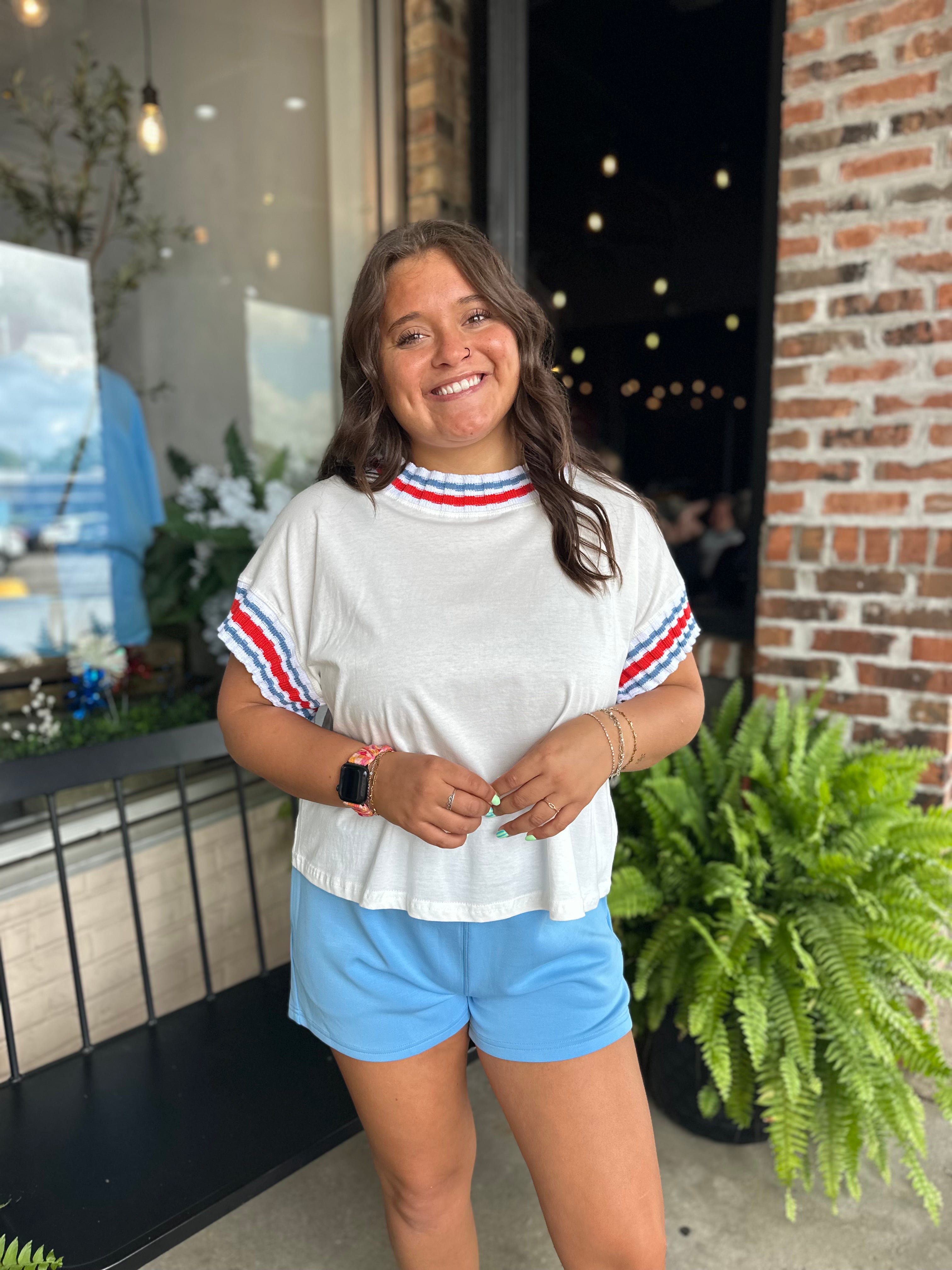 Contrast Trim Pullover Top