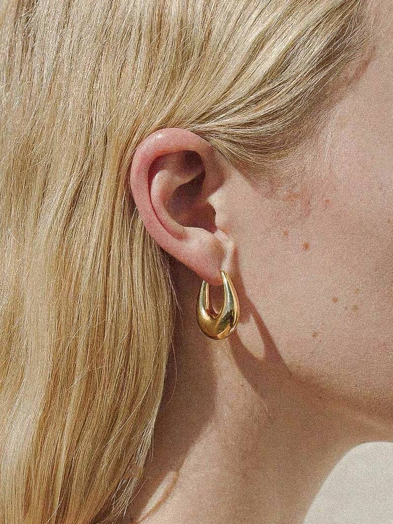 Gold 18K Classic Droplet Hoop Earring